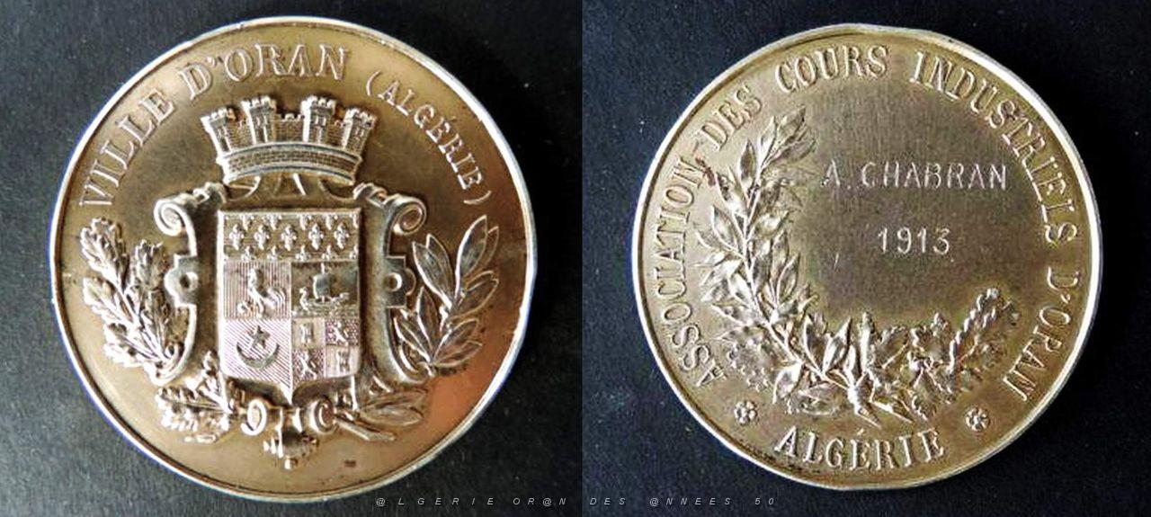 MEDAILLES D AFN 131.jpg